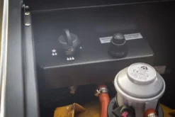 Manhattan 3.4kw Portable Gas Heater -Vago Camping Shop manhattan lifestyle controls close up img 3072