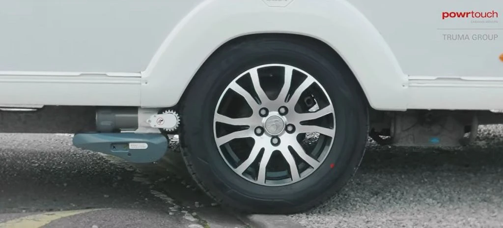 Powrtouch Evolution Single Axle Manual Caravan Mover 10 Powrtouch Evolution Single Axle Manual Caravan Mover - Image 10